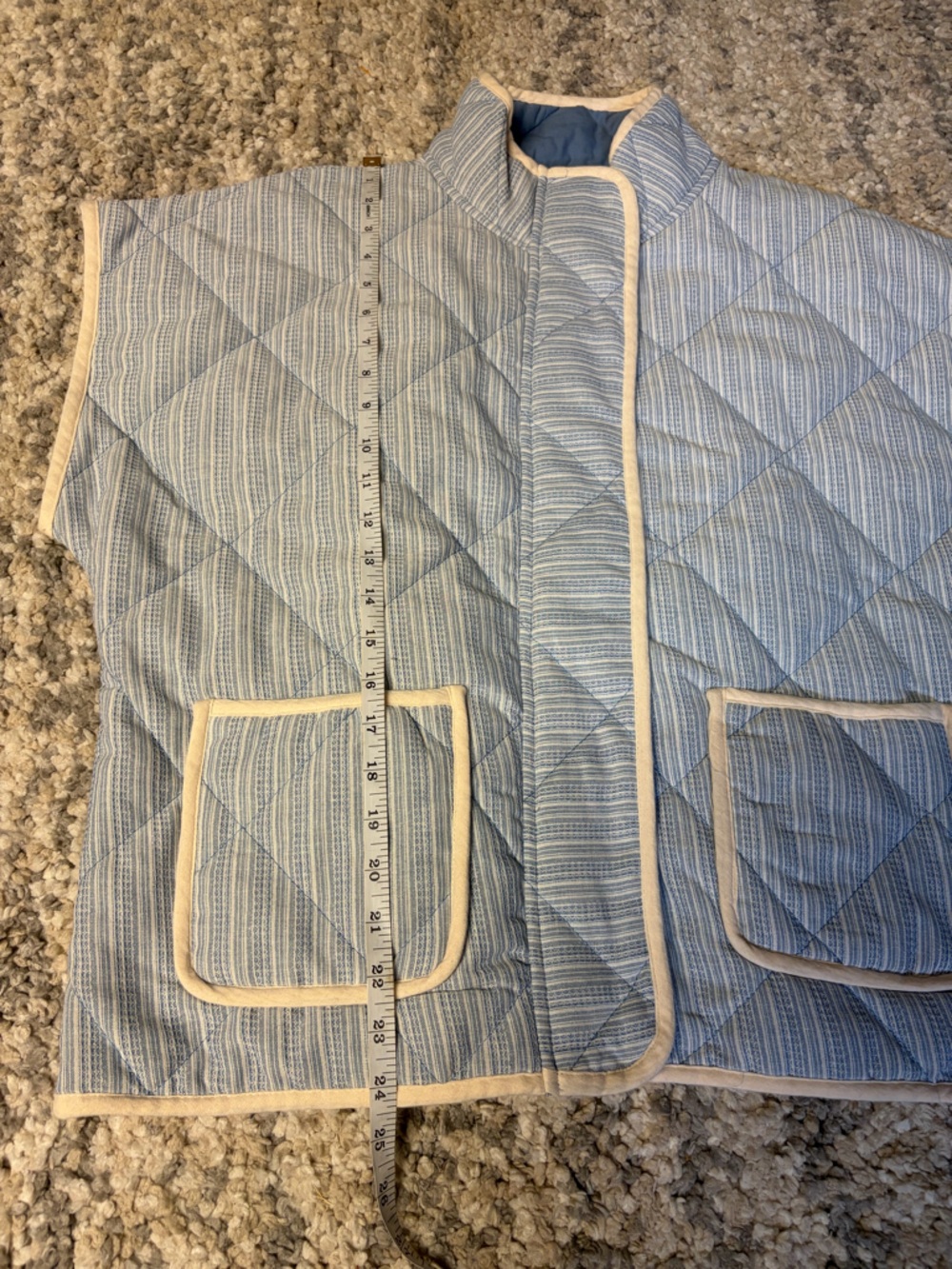 Gilli Light Blue Quilted Vest with Cream NWT size Large - Picture 4 of 10
